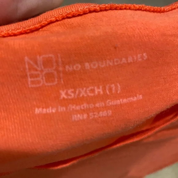 2- No Boundaries Basic Tee Bundle XS Orange & White Short Sleeve Tops 239 - Picture 3 of 5
